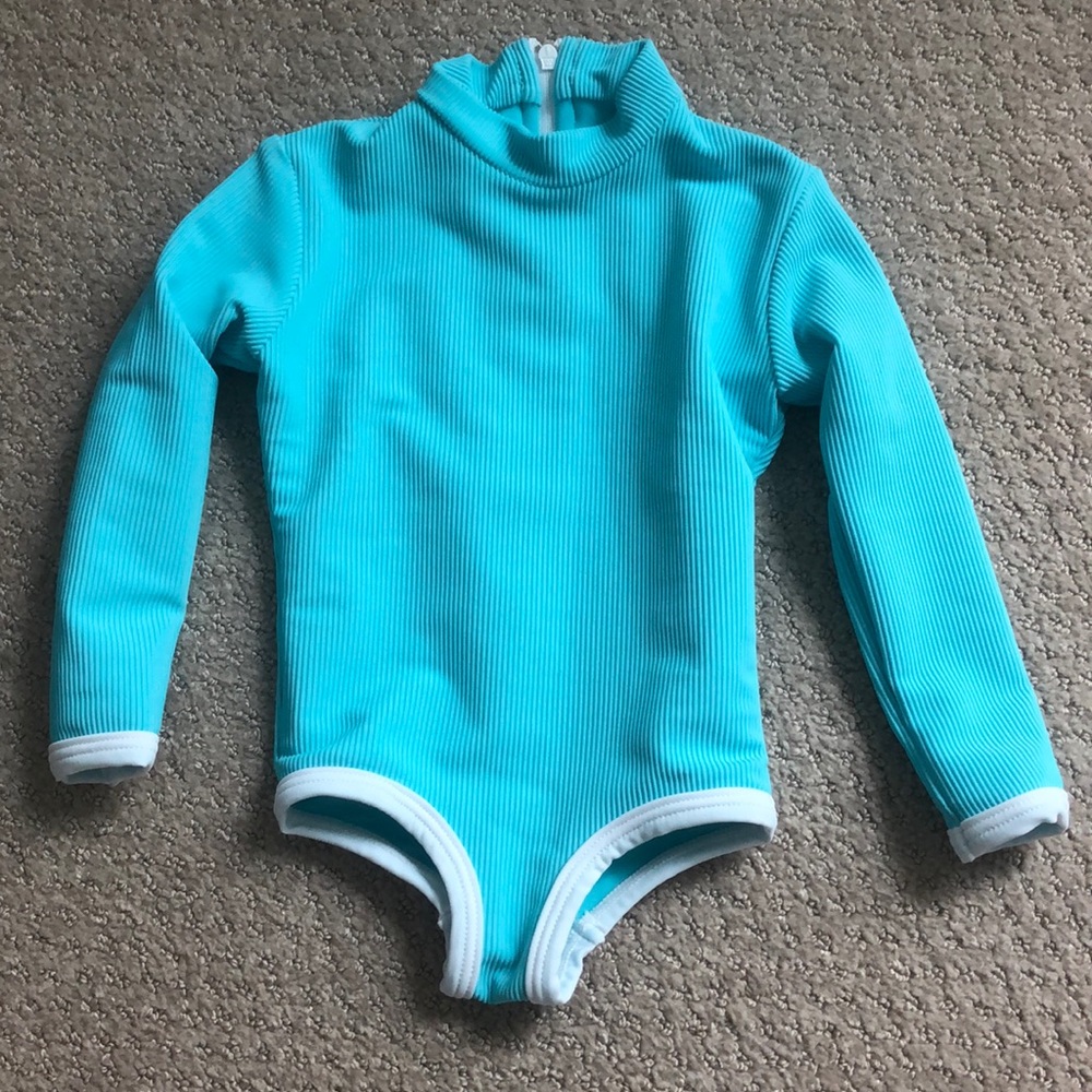 LainSnow “Sea” blue rashguard